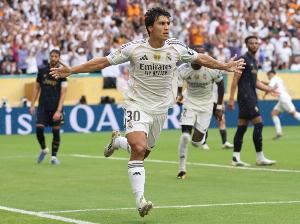 记者：皇马队内选号码看资历，恩德里克选了9号就轮不到贡萨洛了