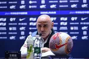穆斯卡特：球队表现配得上三分，中国足球应该为上海德比感到骄傲