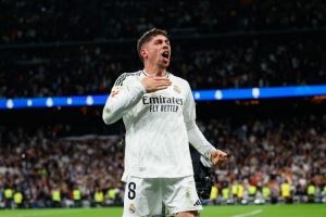 记者：巴尔韦德留在马德里是预防措施，他不会缺席联赛首战