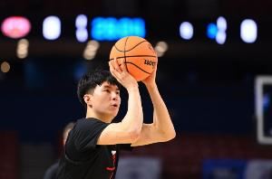 单场22记三分！王健：后罗健儿时代 久违的传统韩国球风又回来了