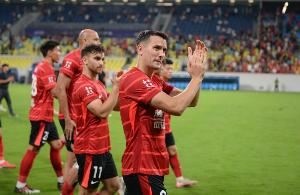 川媒：打响“反攻泰超”第一枪，全国球迷聚焦今晚凤凰山