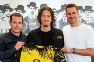 转会费超2500万欧！官方：多特签下狼队前锋法比奥-席尔瓦