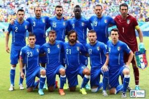 意大利上次踢世界杯的首发11人：6人退役，2人没球踢，3人淡队