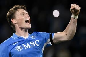 瑞士天空：麦克托米奈否认想要重返英超，他非常愿意长留那不勒斯